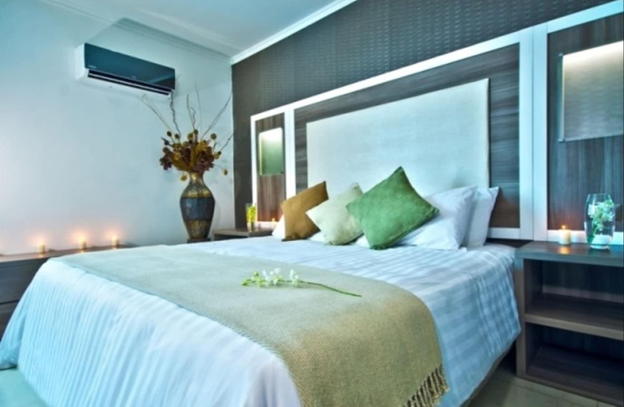 Hotel Bahia Suites 파나마시티 외부 사진